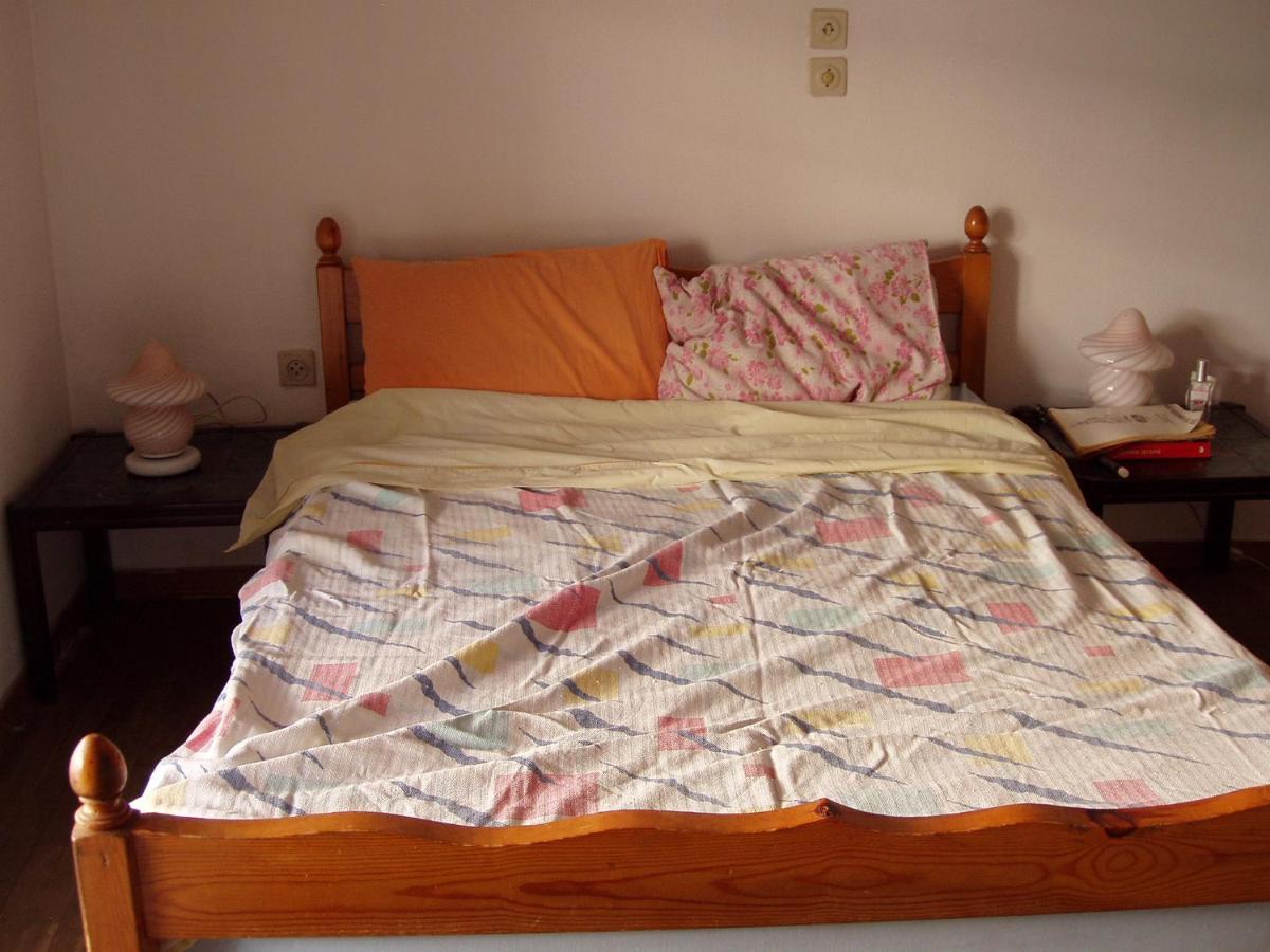 Private Bedrooms In Shared Apartment 135 Sm Athens Center Bagian luar foto