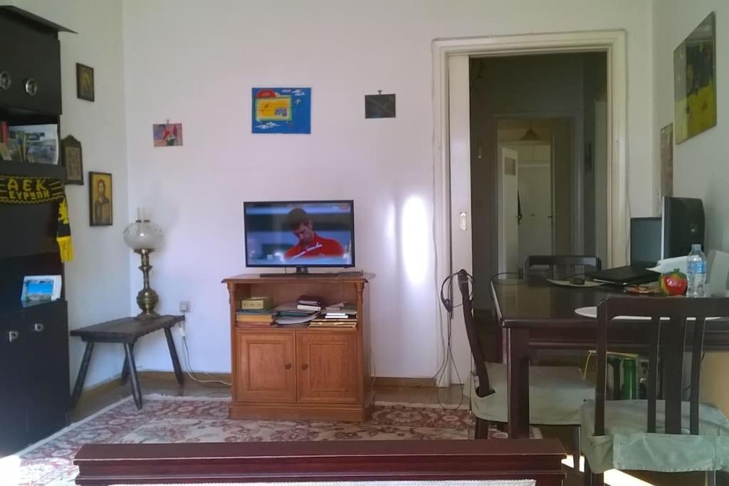 Private Bedrooms In Shared Apartment 135 Sm Athens Center Bagian luar foto