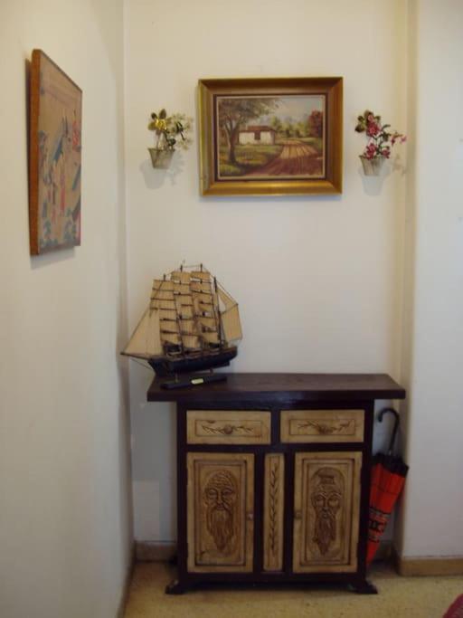 Private Bedrooms In Shared Apartment 135 Sm Athens Center Bagian luar foto
