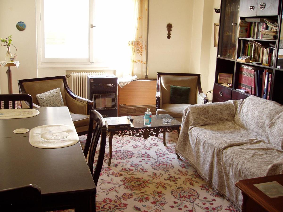 Private Bedrooms In Shared Apartment 135 Sm Athens Center Bagian luar foto